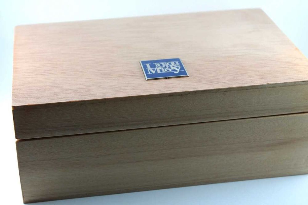 Unique Melody UM ME1 наушники  планарные внутриканальные Hi-End Hi-Res