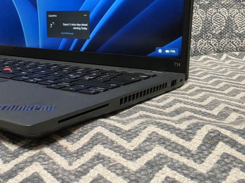Lenovo ThinkPad T14 Gen 3 Intel i5 12 gen 16/256