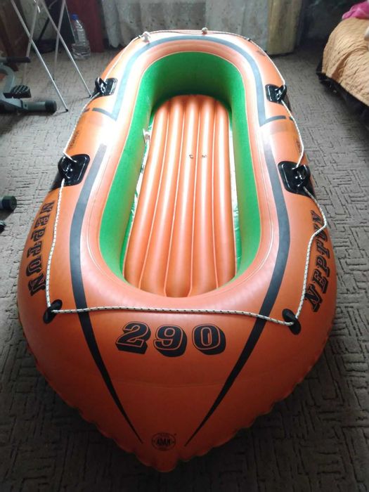 Лодка надувная двухместная