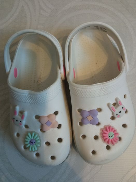 Крокси босоніжки