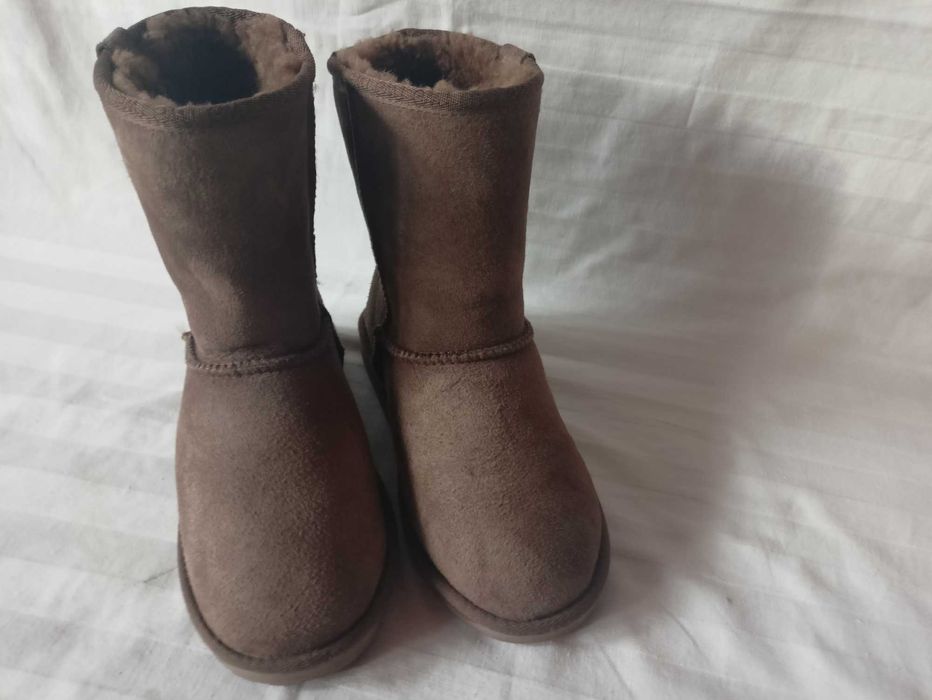 Emu roz. 38 /UK 5/ - dł. wkł. 24 cm- skóra -stan BDB