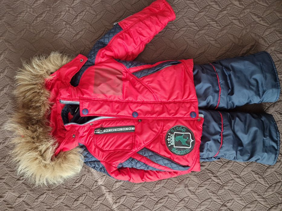 Зимовий комбінезон