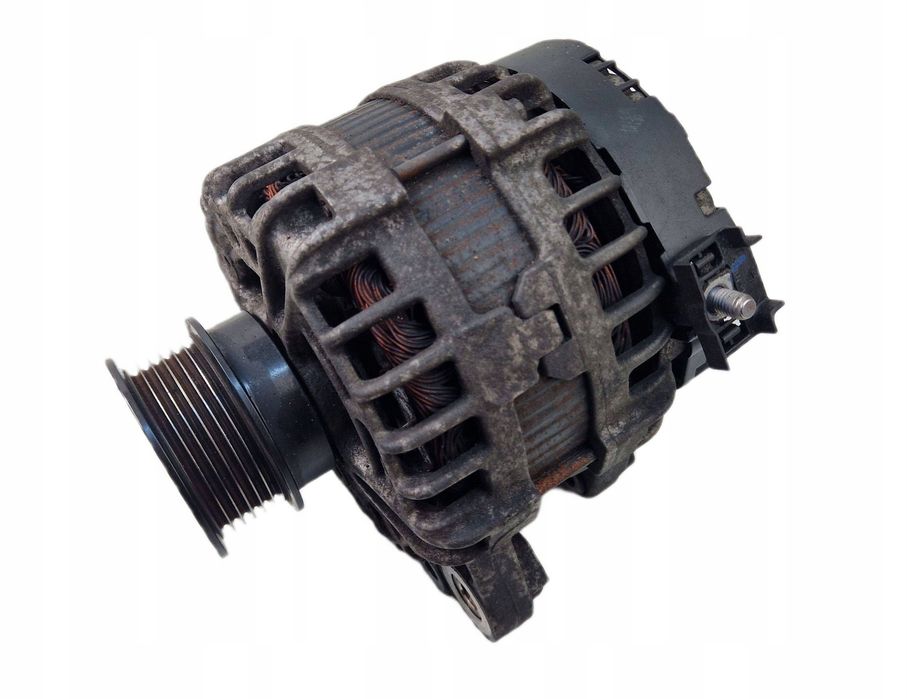 volvo v60 1 i 10-18 2.0 diesel d4204t5 alternator 100-215a 30659580