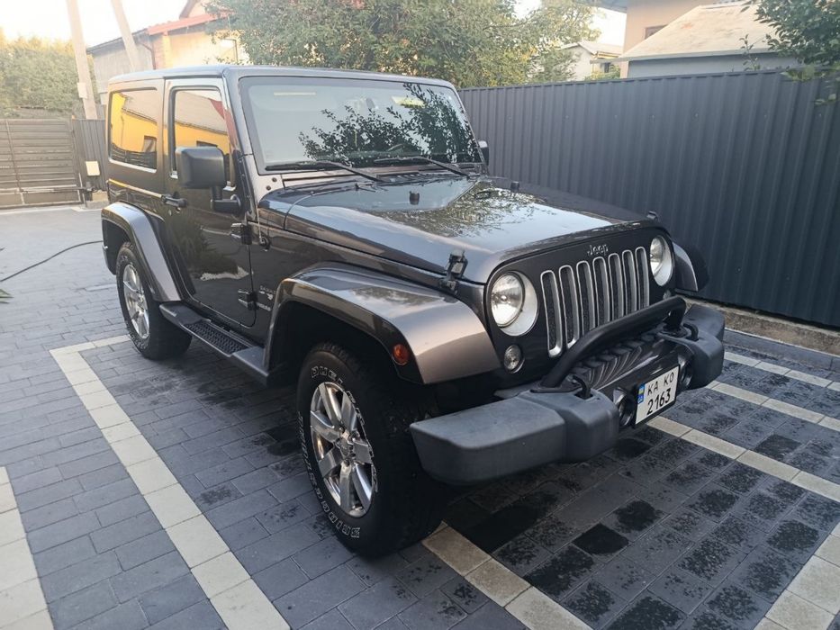 Jeep Wrangler Sahara 3,6л