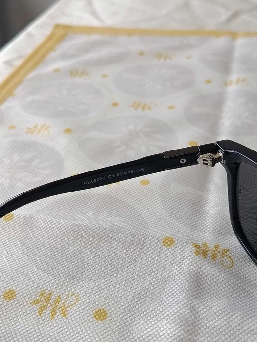 Okulary przeciwsłoneczne męskie marki Lacoste - przecena