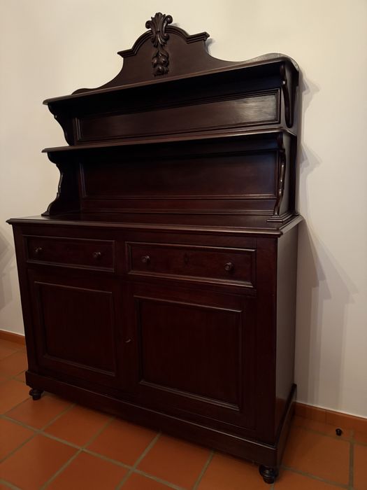 APARADOR com prateiro Romântico da 1.a Geração