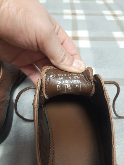 Чоловічі класичні туфлі - оксфорди броги