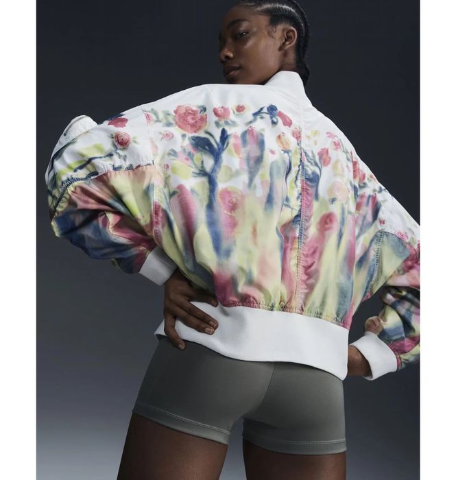 Куртка Nike Sportswear Artist Collection Bomber оригінал HF4687-133