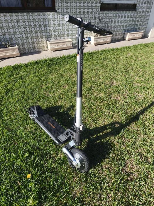 Trotinete Ienyrid M8  170€
