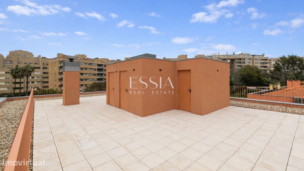 Penthouse T4+1 com Terraço e Vista Mar na Foz do Douro
