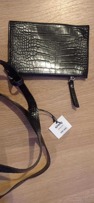 Sinsay Nowa czarna Torebka shopper imitacja skóra węża kosmetyczka A4