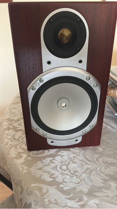 Monitor Audio RS1