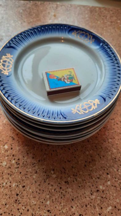 Продам посуду. Тарелки, салатники. Керамика