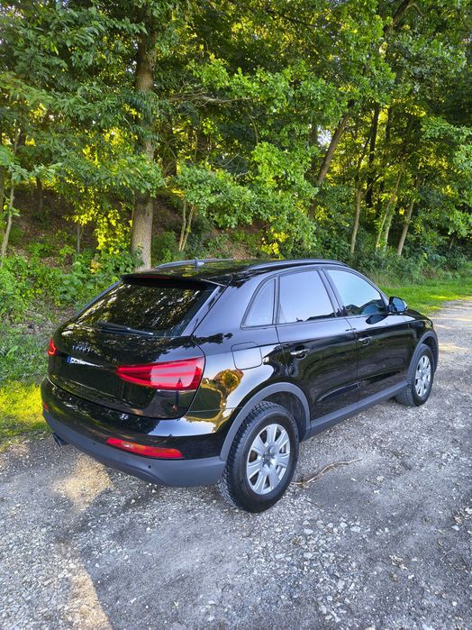 Sprzedam Audi Q3 2014