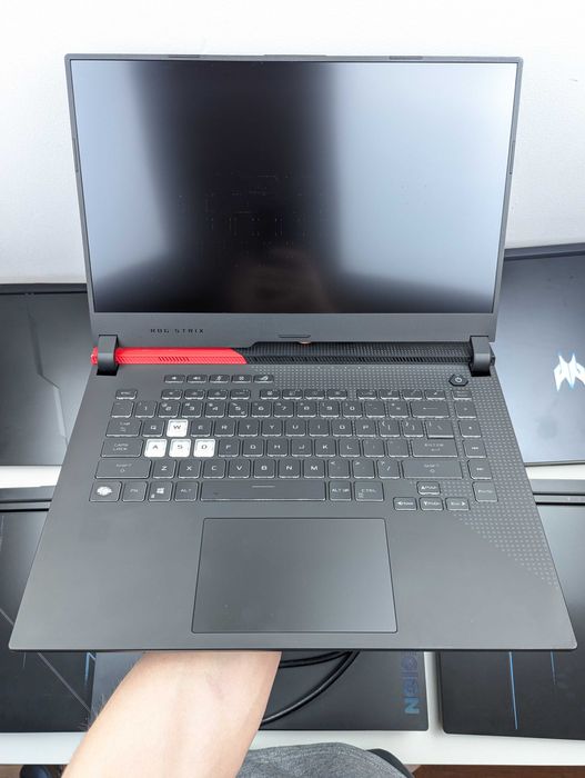 LAPTOP GAMINGOWY Asus ROG Strix RTX 3060 Ryzen 7 4800H 144hz Komputer