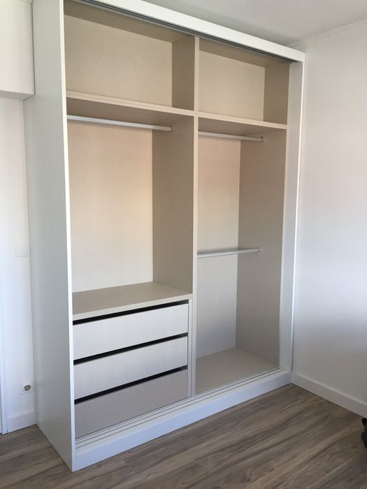 Aplicação de flutuante e soalhos montagem de carpintaria