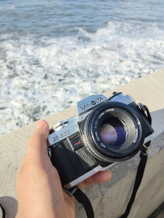 Minolta X-300 w/ 1.7/50mm
