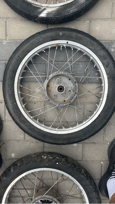 Kola simson s51 ddr 6 sztuk plus felga