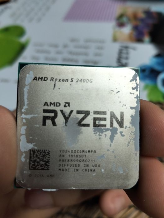 AMD Ryzen 5 2400G
