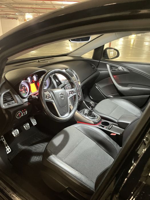 Opel Astra COSMO J (P10) 1.7 CDTI