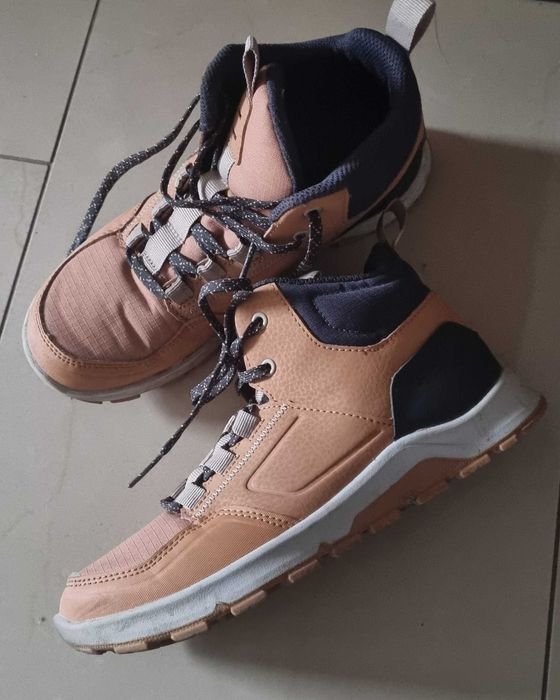 Buty chłopięce decathlon 34