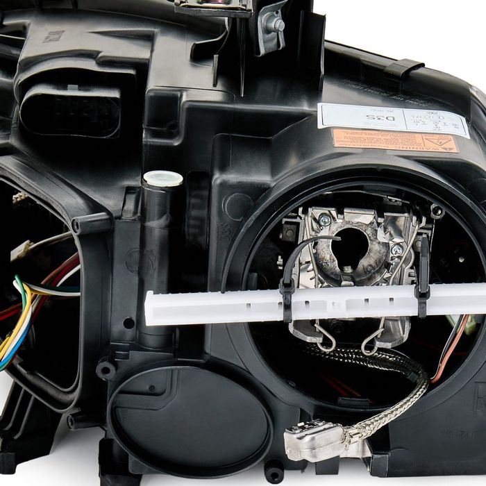 Farol / Ótica AUDI A4 B8 8K0941030AJ (OEM) | 11120904 (OEM) | 10102241003 (OEM) | 1122RMLEHM2 (OEM)