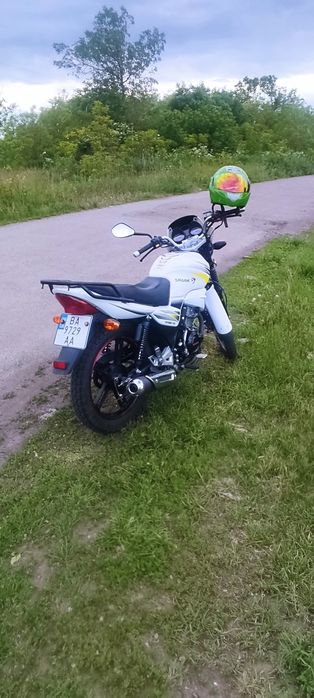 Мотоцикл SPARK 200