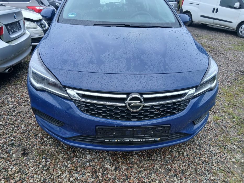 Astra z Niemiec kombi diesel