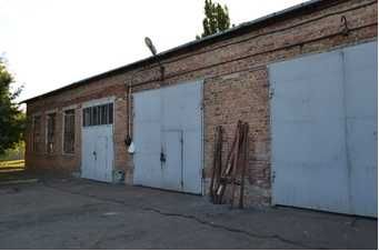 Нежитлові будівлі, 498.2 кв. м, смт Шишаки, вул. Будівельників, 9