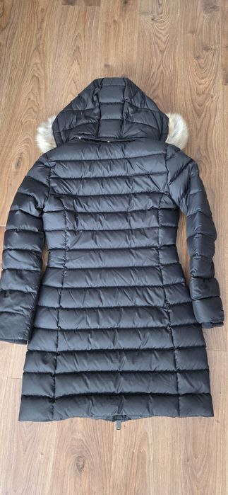 Sprzedam damską kurtkę puchową Tommy Hilfiger