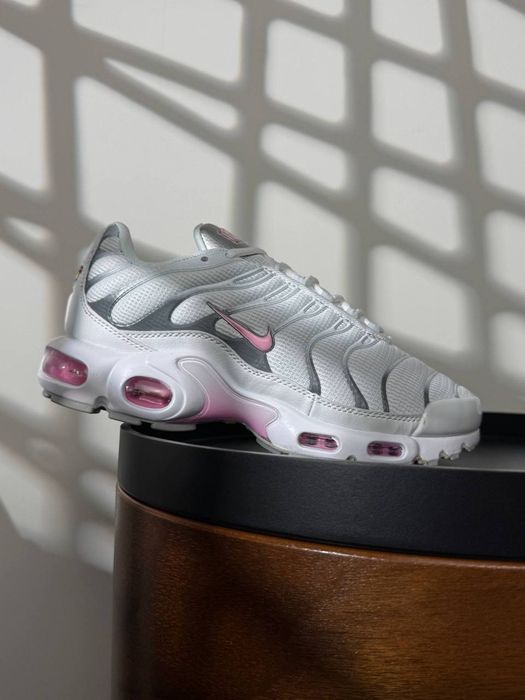 Кросівки Кроссовки Nike Air Max Plus White Metallic Pink Белый Розовый Білий Рожевий Кросовки демісезон