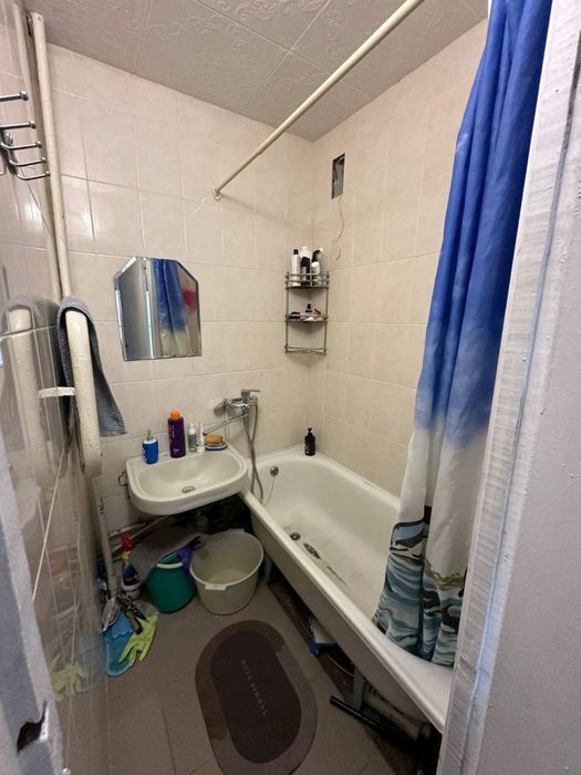 Здам кімнату в комунальній квартирі по пр-ту В. Івасюка 30, м. Мінська