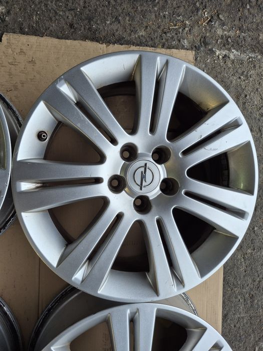 Felgi aluminiowe Opel 17cali 5x110 Vectra C Signum