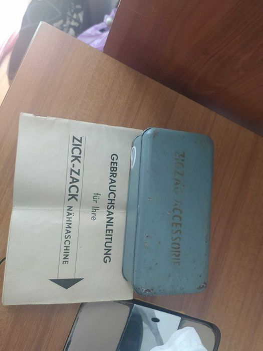 Máquina de Costura "Joanex"