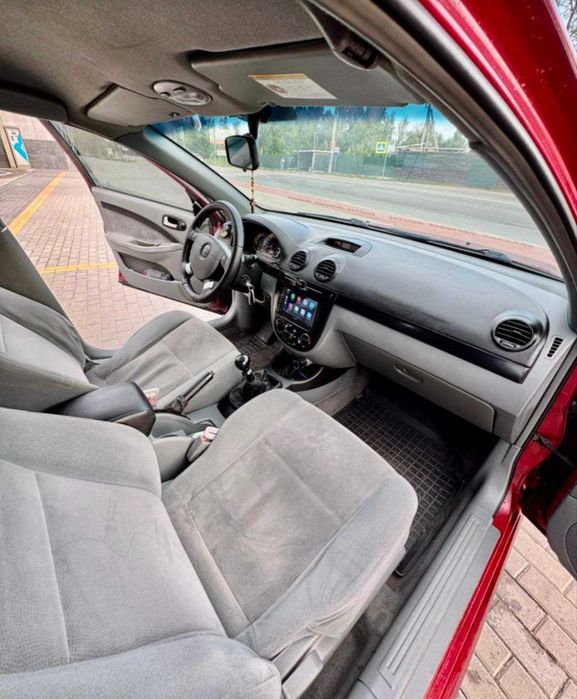 Chevrolet Lacetti 1,8 на повному ходу