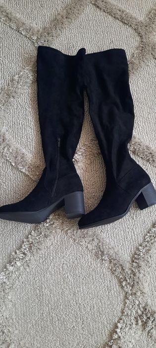 Nowe Kozaki za kolano