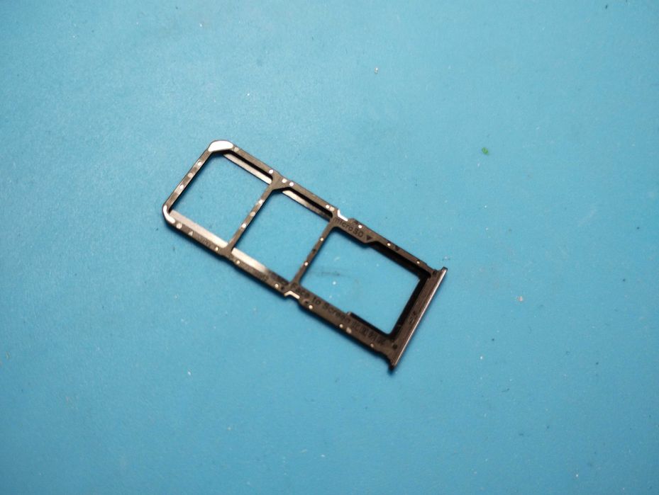 Uchwyt Tacka SIM OPPO A74 CPH2197– Oryginalna, z Demontażu