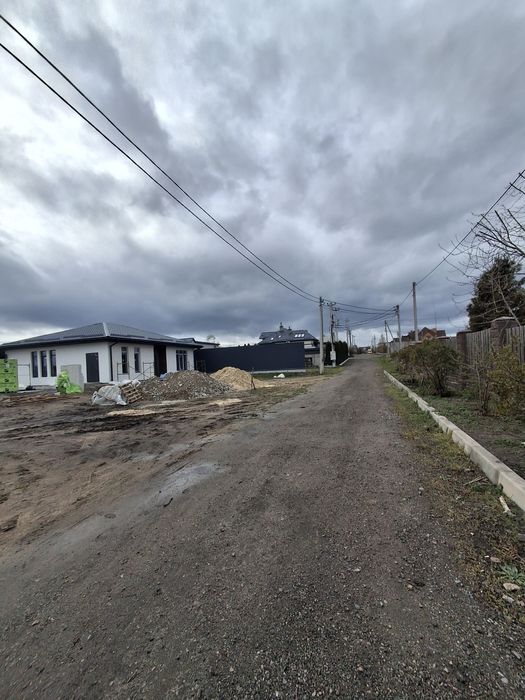 Продаж окремого будинку М-Рубежівка Ірпінь 100м2 та 7 соток землі