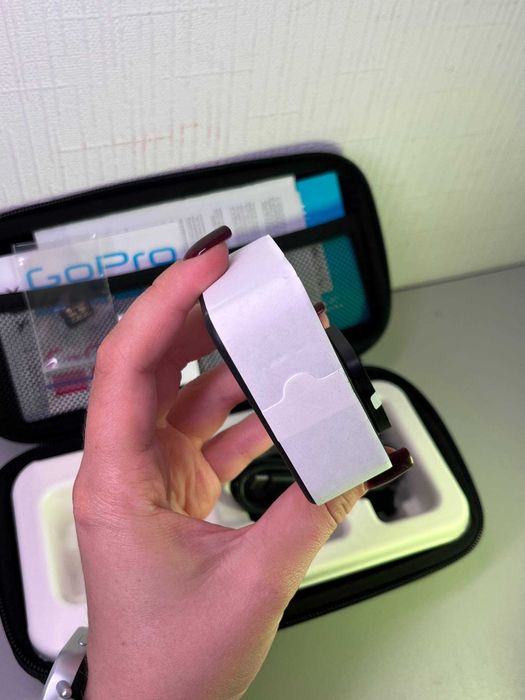 Екшн-камера GoPro Hero 13 з флешкою
