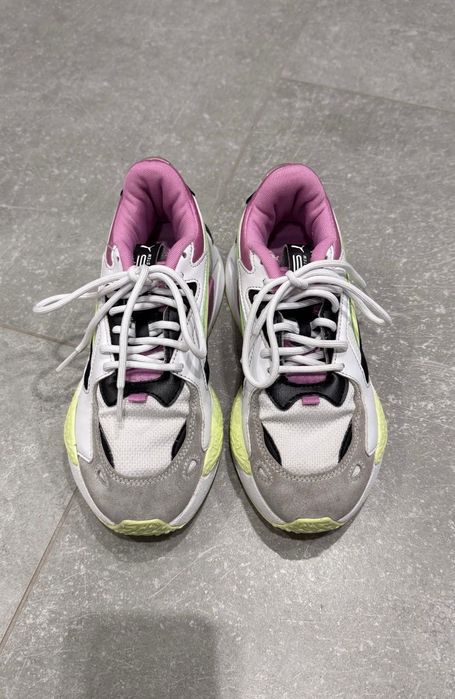 Женские кроссовки Puma