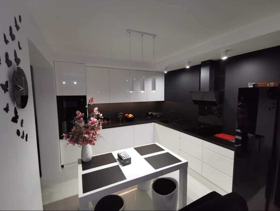 Mieszkanie 76m(parter)gotowe do zamieszkania.