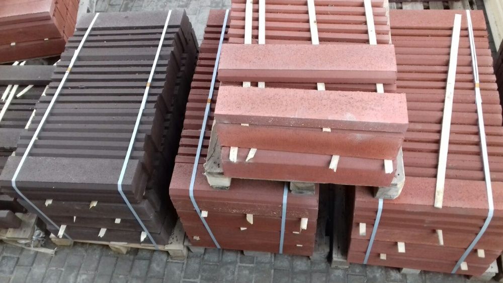 Продам вибропрессованную тротуарную плитку "Старый город".