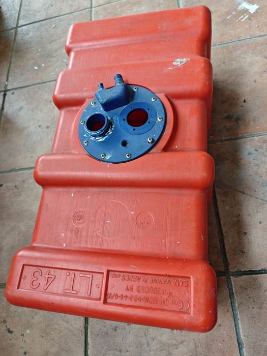 Deposito combustível barco