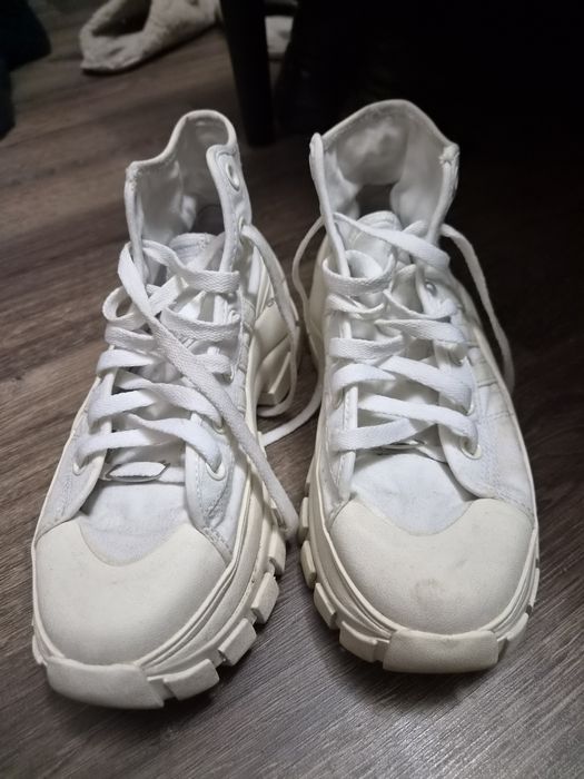 Кросівки ADIDAS білі