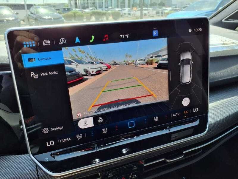 2025 Volkswagen Golf GTI Autobahn