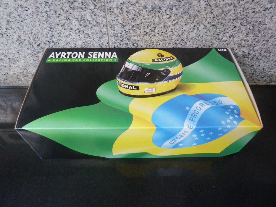 1:18 LANG/Minichamps, McLaren MP4/5B, Senna, Marlboro, World Champion 1990