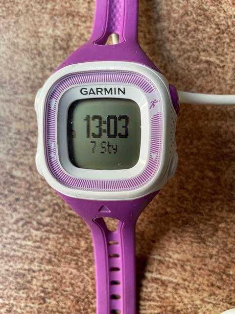 Zegarek Garmin Forerunner 15 + ładowarka.
