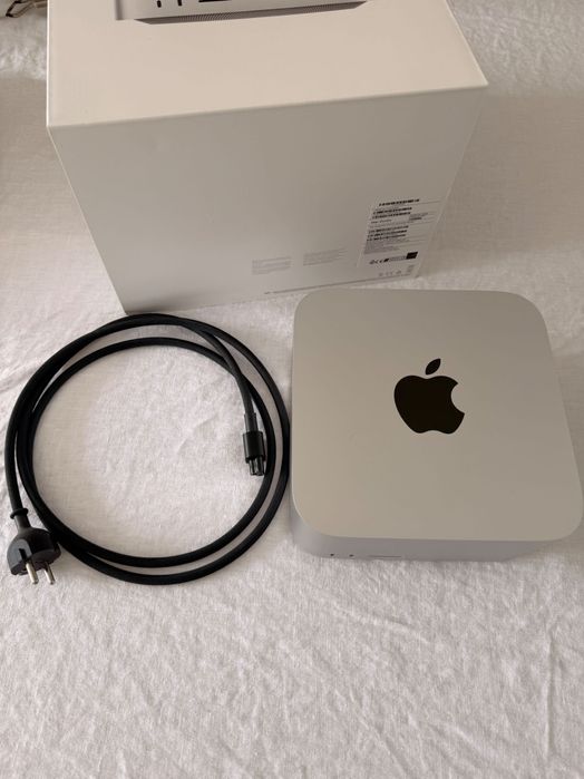 Apple Mac Studio M1 Max | 10-CoreCPU | 32-CoreGPU | 32GB RAM | 1TB SSD
