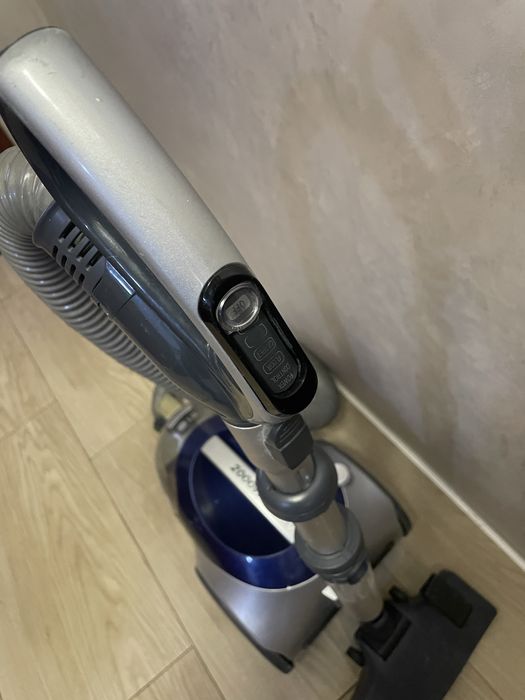 Пилесос LG VK72104HUA  компресор пилосос пылесос порохотяг