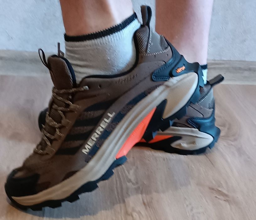 Стильні кросівки Merrell Moab Speed 2